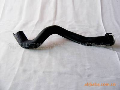 高壓橡膠管、低壓橡膠管-生產(chǎn)銷售汽車橡膠水管。硅膠管、油管、防塵套、支架、大眾配.